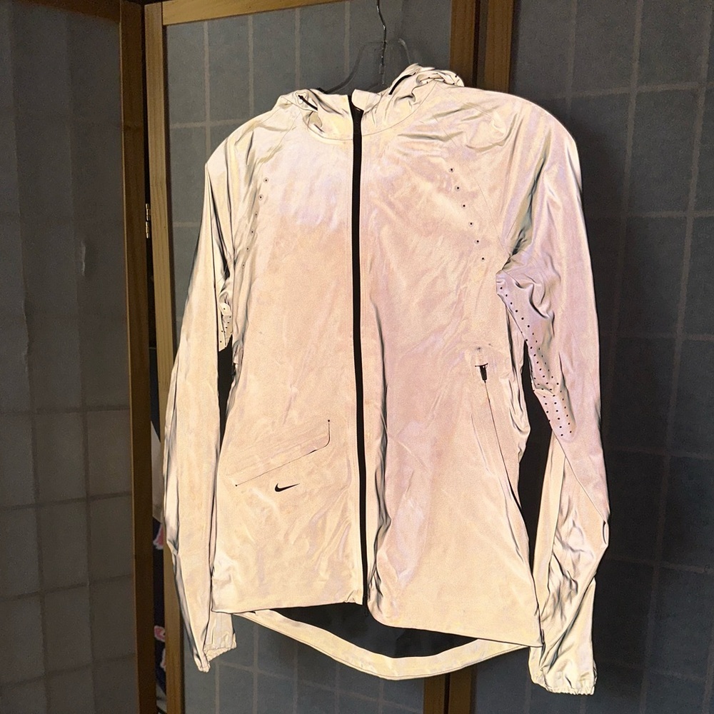Nike Gray Women's Jacket - Picture 3 of 4